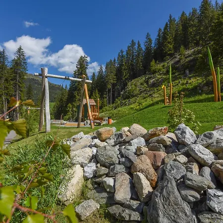 Feriested Alpengold 5*